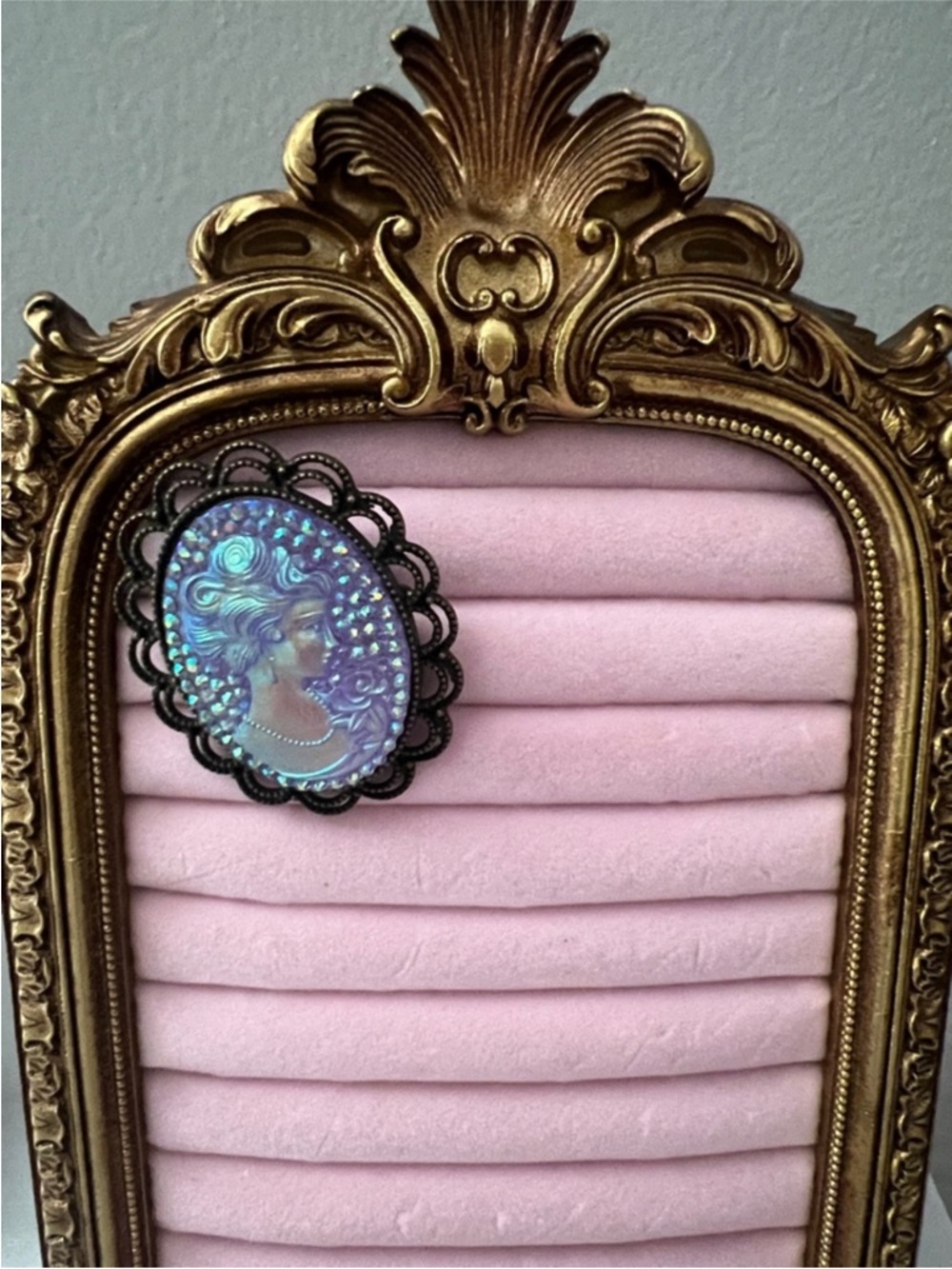 Vintage-Inspired Iridescent Cameo Brooch (Flawed)